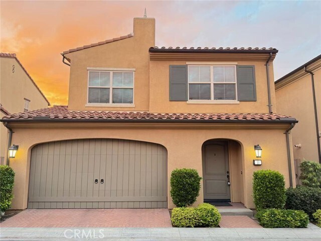 Primary Photo - 30 Diamond