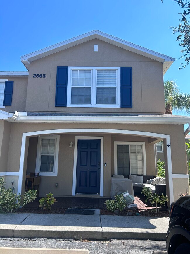 Building Photo - 2565 Harn Blvd