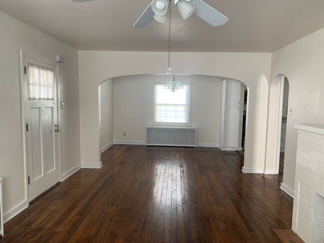 Foto del edificio - Newly Renovated 3 bedroom, 2.5 bath home