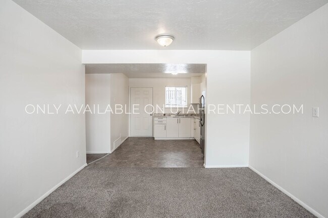 Foto del edificio - 788 N 1250 E