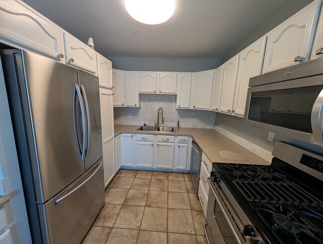Foto del edificio - 3 Bedroom 2.5 Bathroom Cavalier Palms House