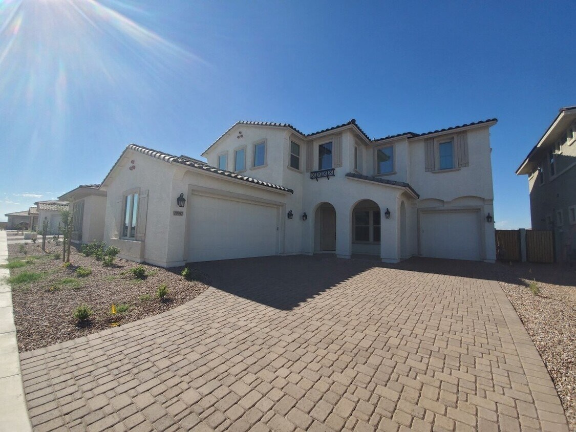 Primary Photo - 20957 E Mockingbird Dr