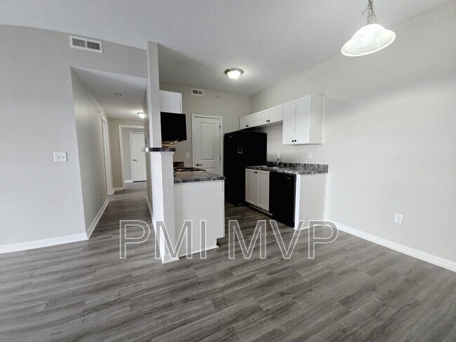 Foto del edificio - 874 Taylor Station Rd