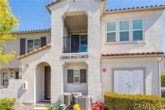 Building Photo - 13563 Mashona Ave