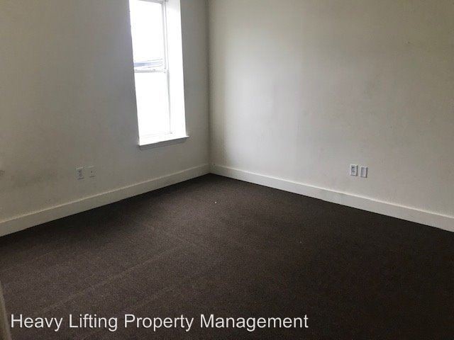 Building Photo - 4 br, 2 bath House - 225 S 13th St