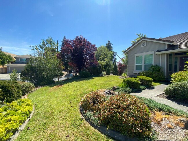 Foto del edificio - Castlerock Gated Community off Hilborn! Be...
