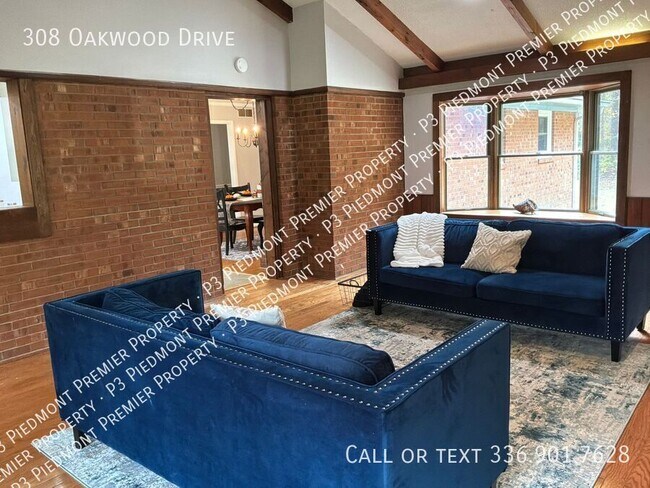 Foto del edificio - 308 Oakwood Dr