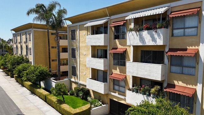 Building Photo - Margate Apartments