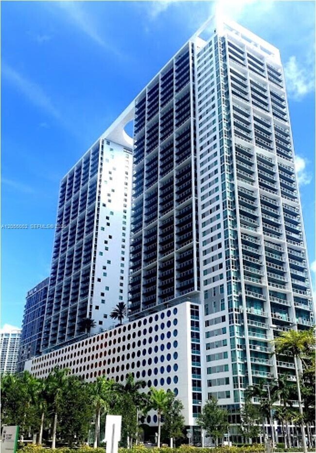 Foto del edificio - 500 Brickell Ave