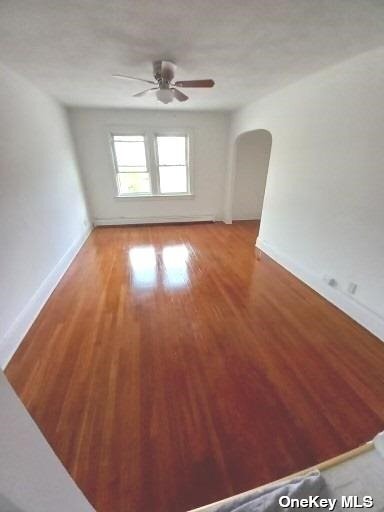 Foto del edificio - 45-13 Little Neck Pkwy