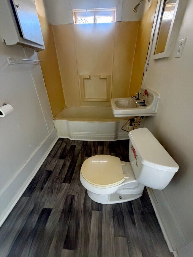 Foto del edificio - FOR RENT IN LAFAYETTE!