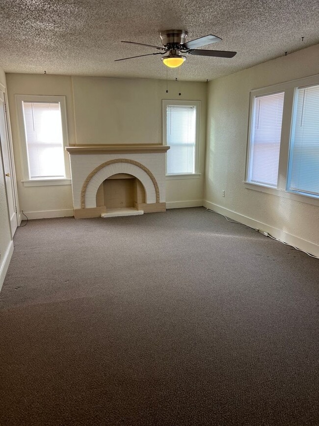 Photo - 1 Bed in the Paseo District Apartment