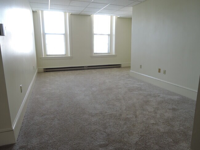 Living Room - 48 1/2 W King St