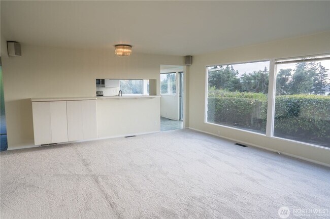 Foto del edificio - 3bd/1.75ba Bellevue Home