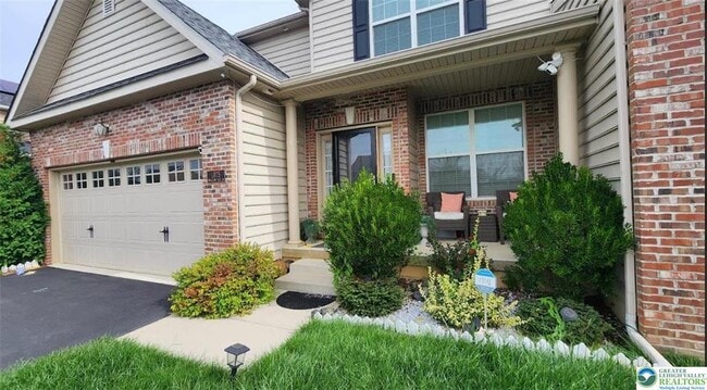 Building Photo - 1075 Swallow Tail Ln