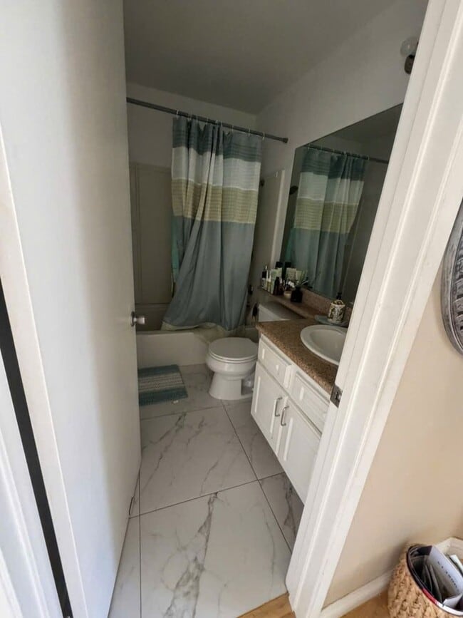 Foto del edificio - 9155 Pacific Ave