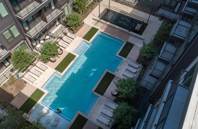 Building Photo - Amelia Farmers Market