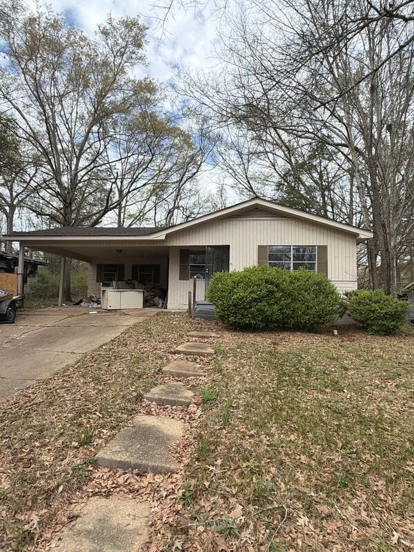 Photo - 228 Catalina Cir House