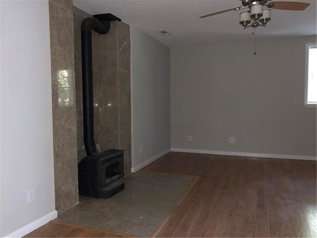 Foto del edificio - 118 Tarpon Trail SE