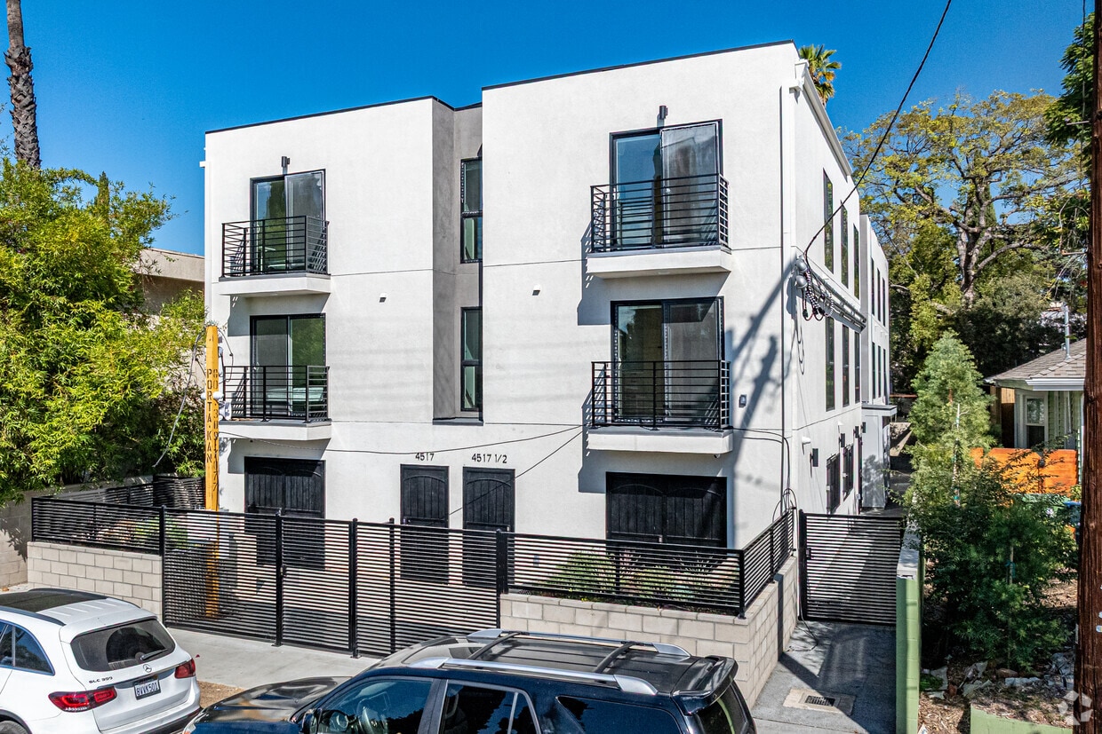 Primario - 4517 Kingswell Ave