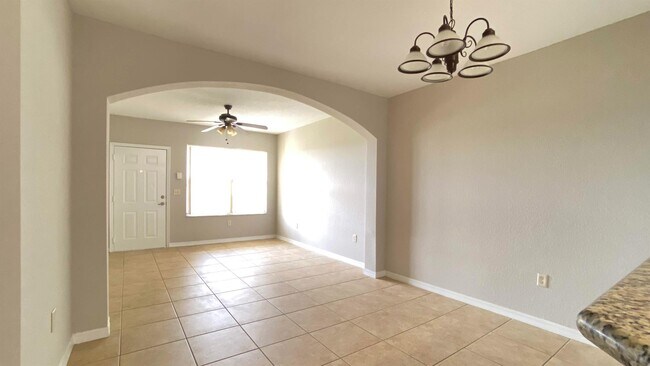Foto del edificio - 158 SW Peacock Blvd