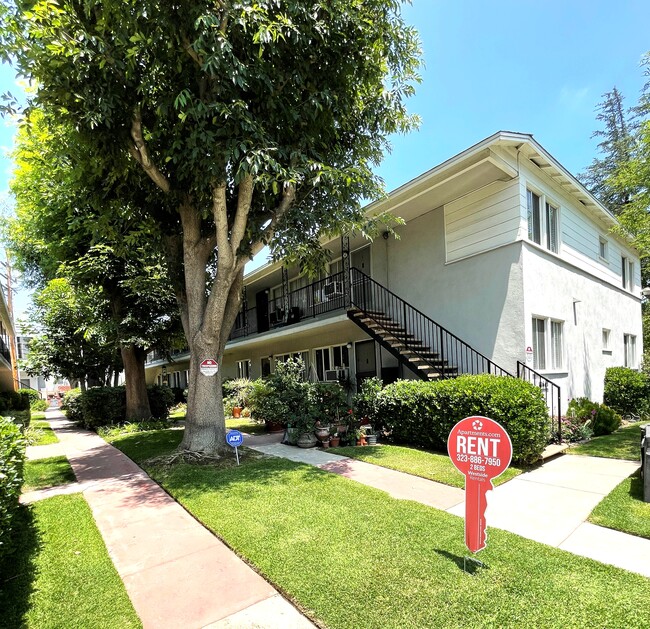 Building Photo - 11647 Blix St
