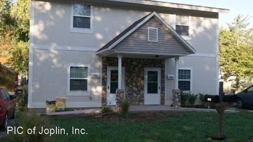 Foto principal - 2 br, 1.5 bath House - 1005 Orchard