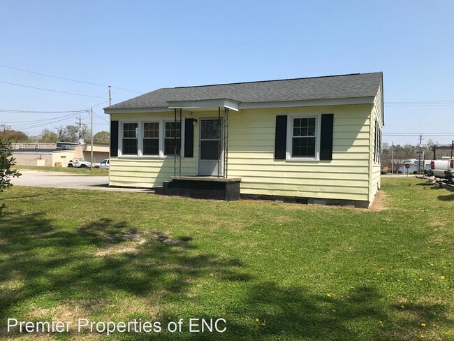 Building Photo - 2 br, 1 bath House - 500 Beacham Lane