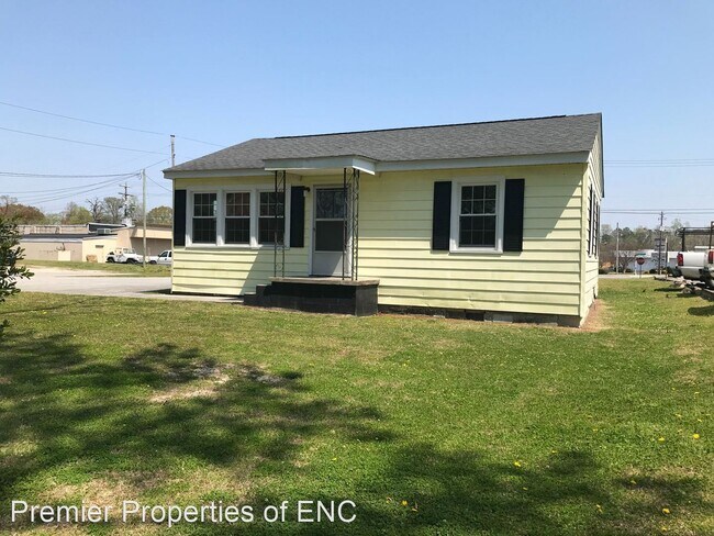 Foto del edificio - 2 br, 1 bath House - 500 Beacham Lane