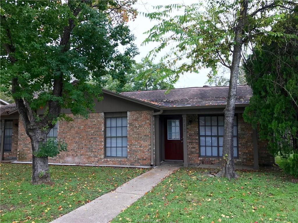 212 Bucknell Ct, College Station, TX 77840 Townhome Rentals in