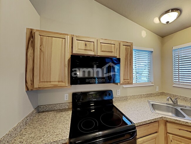 Building Photo - 4539 W 6130 S
