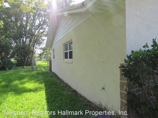 Building Photo - 3 br, 2 bath House - 406 Virginia Ave.