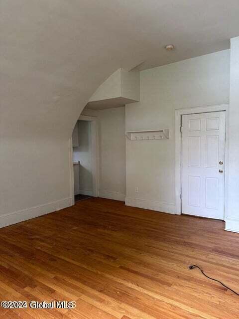 Building Photo - 166 2nd Ave