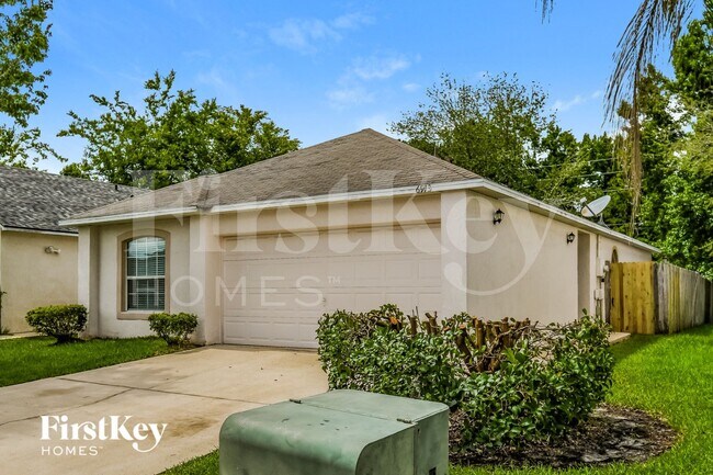 Foto del edificio - 6913 Playpark Trail