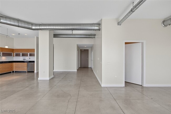 Building Photo - 200 Hoover Ave