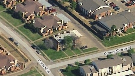 Primary Photo - 4043 Country Club Rd