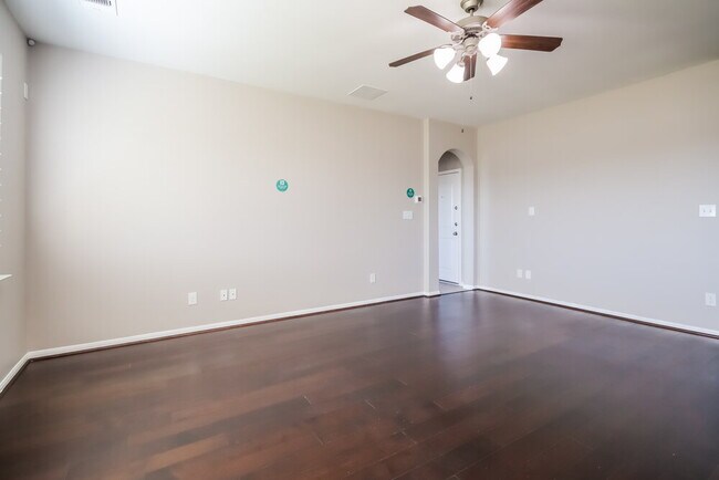 Foto del edificio - 15002 Golden Summer Ct