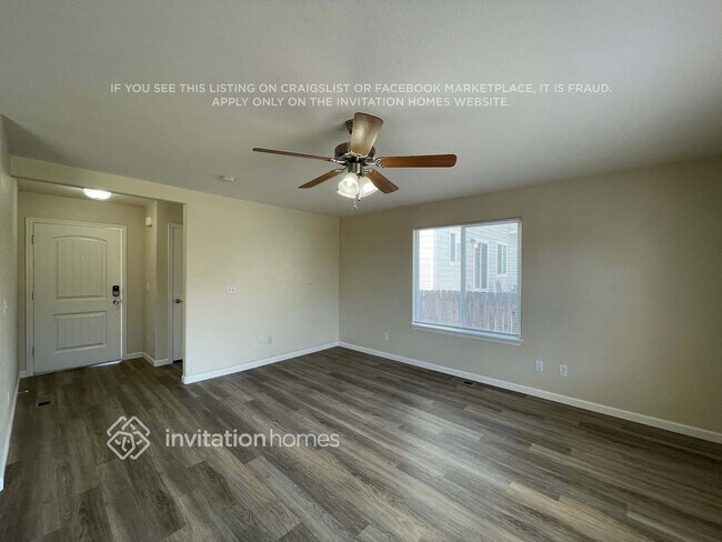 Foto del edificio - 9242 Waters Edge Dr