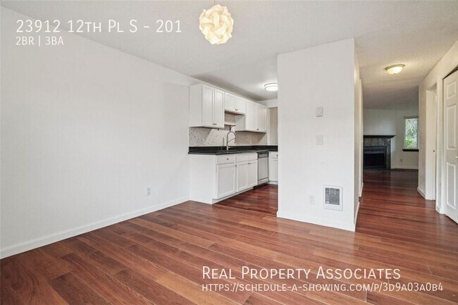 Foto del edificio - 23912 12th Pl S