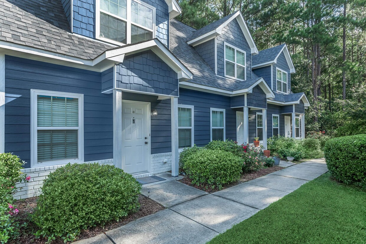 Primary Photo - Summertree Apartment Homes