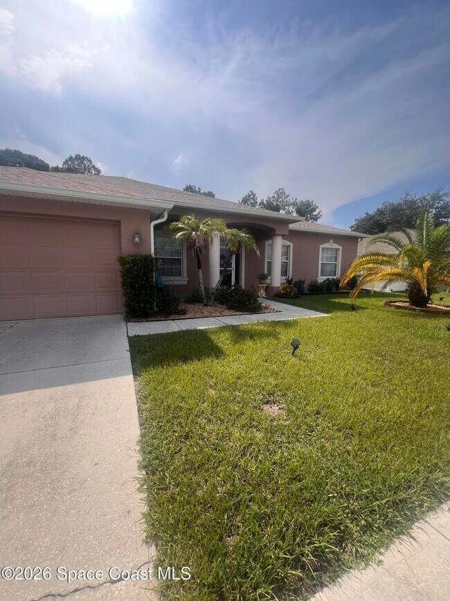 Foto del edificio - 7368 Crepe Myrtle Ct