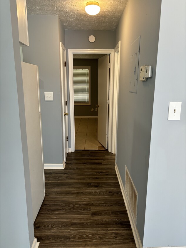 Hallway - 1565 Cannonball Ct