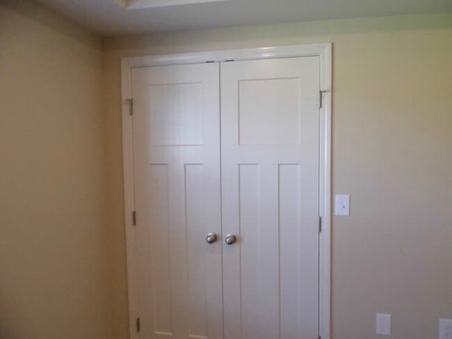 Double door to a spacious Master closet - 2312-A Belle Ave NE