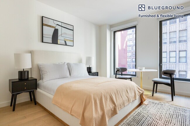 Building Photo - 244 W 29th St