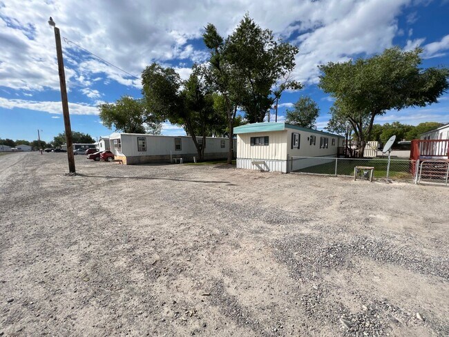 Foto del edificio - 2 Bedroom 1 Bath Updated Mobile Home in A & J Mobile Home Park