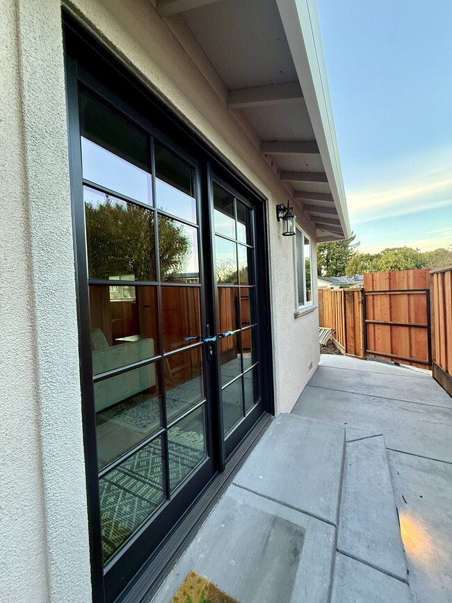 Photo - 14 Dubost Ct House