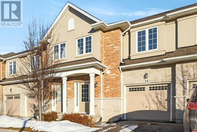 Building Photo - 90 Raymond Rd