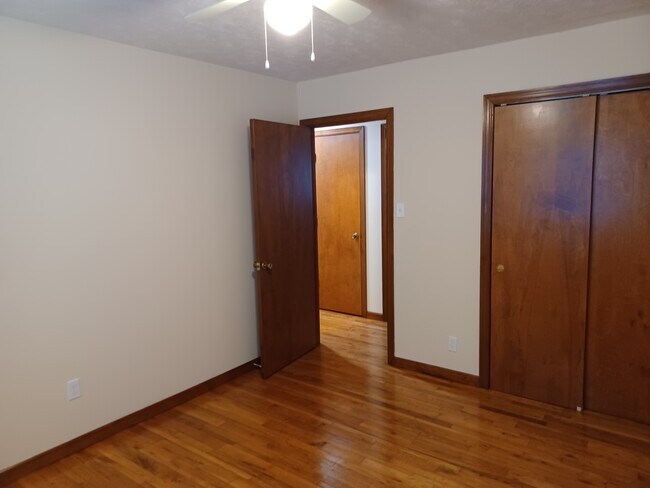 Dormitorio de muestra - 21 Jade Ln