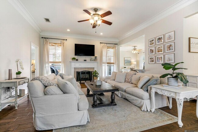 Foto del edificio - 18068 Wilkes Dr