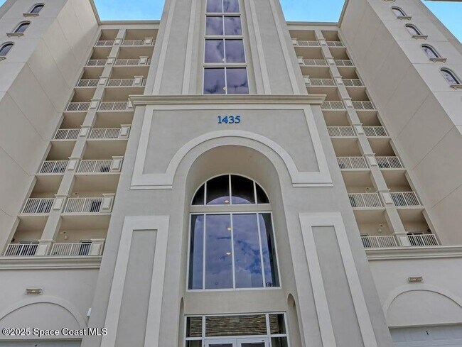 Foto del edificio - 1435 S Harbor City Blvd